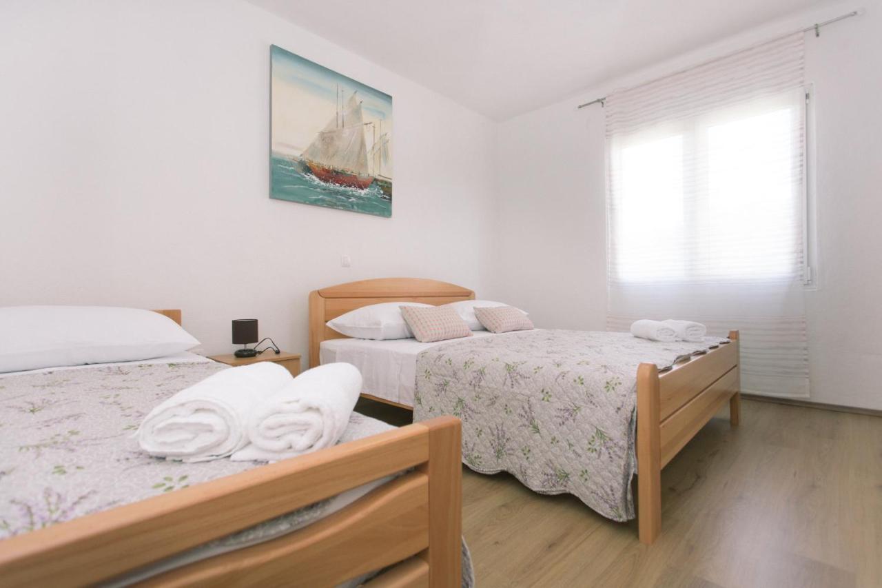 شقة Apartman Paula 2 Vinišće المظهر الخارجي الصورة