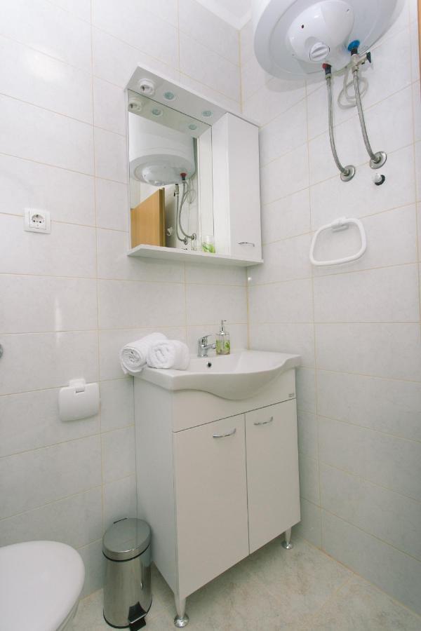 شقة Apartman Paula 2 Vinišće المظهر الخارجي الصورة
