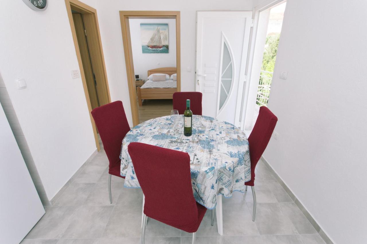شقة Apartman Paula 2 Vinišće المظهر الخارجي الصورة
