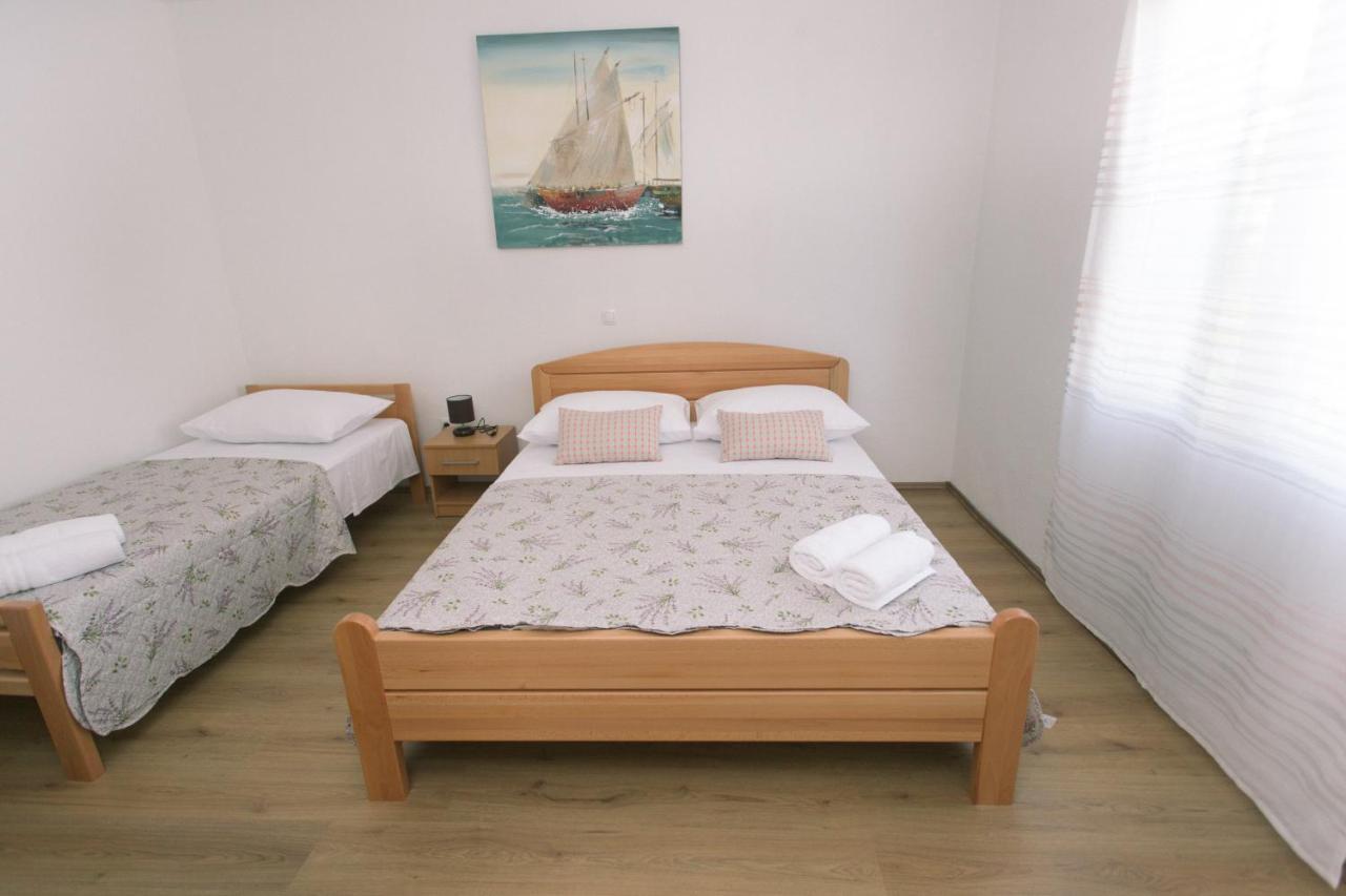 شقة Apartman Paula 2 Vinišće المظهر الخارجي الصورة